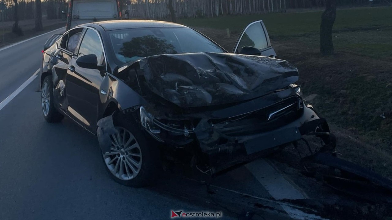 Wypadek na trasie Rzekuń-Zamość [23.02.2025] - zdjęcie #3 - eOstroleka.pl