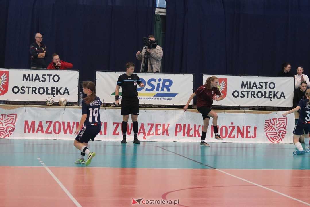 Mistrzostwa Mazowsza w futsalu U15 [23.02.2025] - zdjęcie #40 - eOstroleka.pl