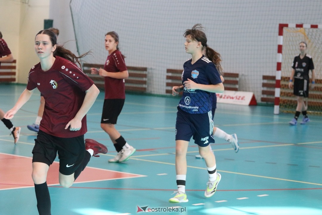 Mistrzostwa Mazowsza w futsalu U15 [23.02.2025] - zdjęcie #33 - eOstroleka.pl