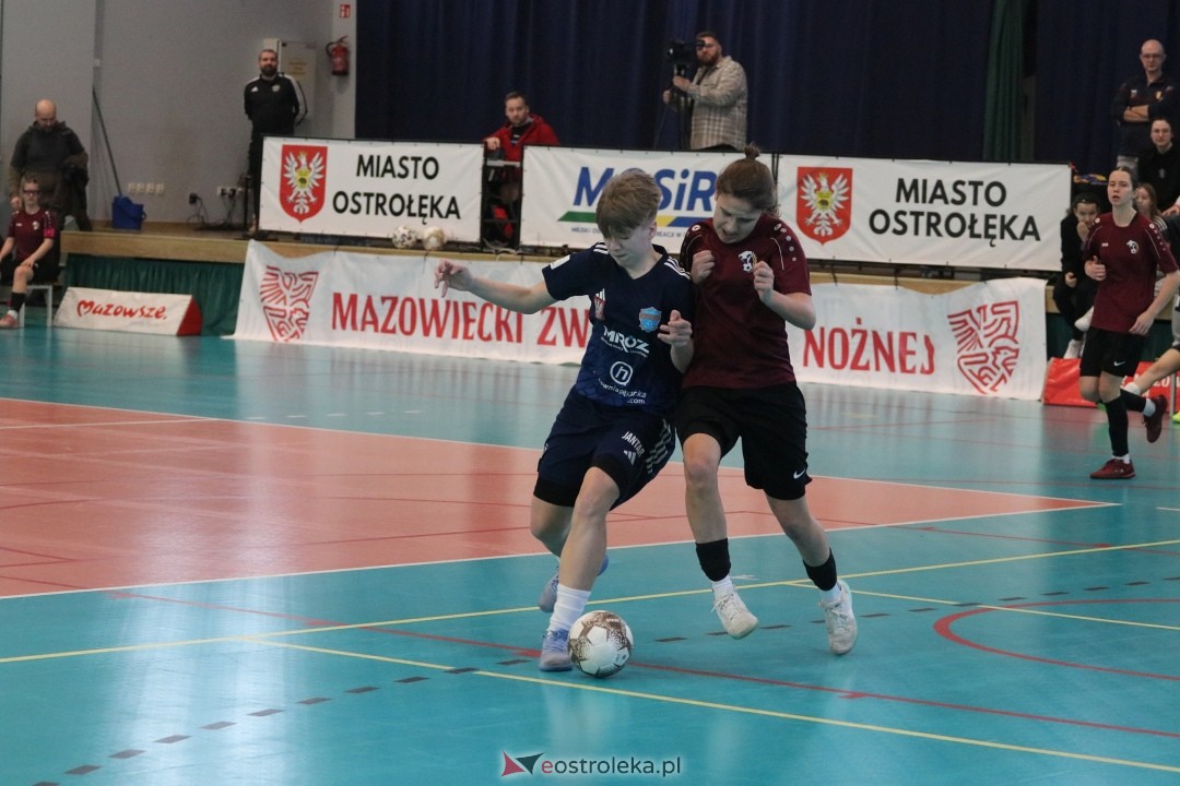 Mistrzostwa Mazowsza w futsalu U15 [23.02.2025] - zdjęcie #25 - eOstroleka.pl