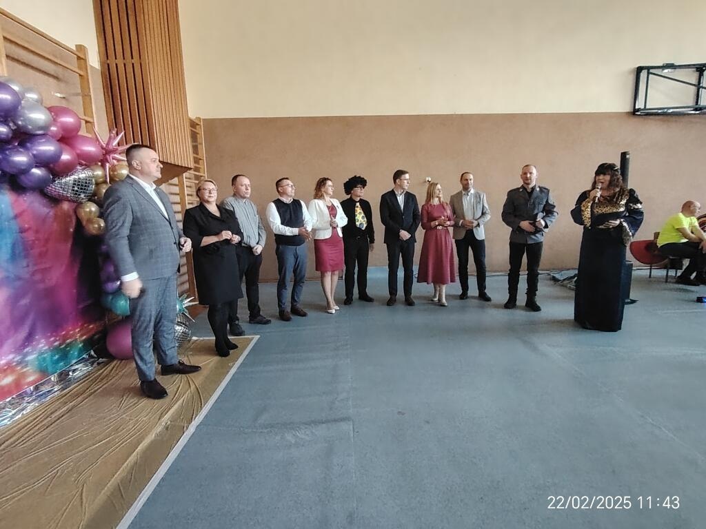 Bal karnawałowy w ZSP w Kadzidle [22.02.2025] - zdjęcie #16 - eOstroleka.pl