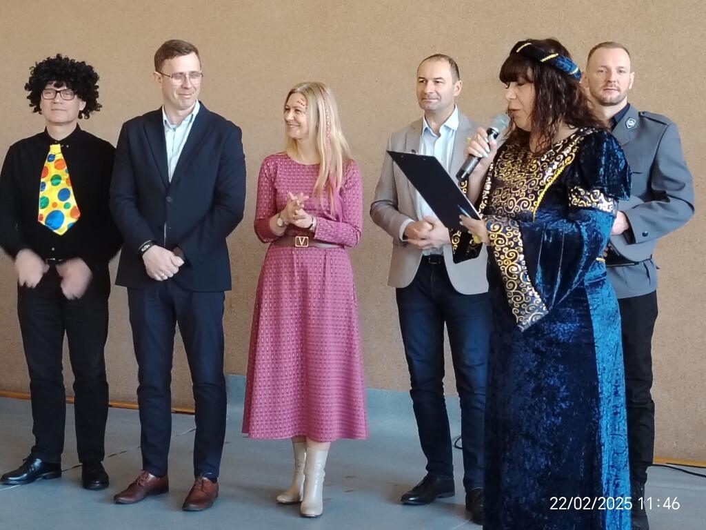 Bal karnawałowy w ZSP w Kadzidle [22.02.2025] - zdjęcie #3 - eOstroleka.pl
