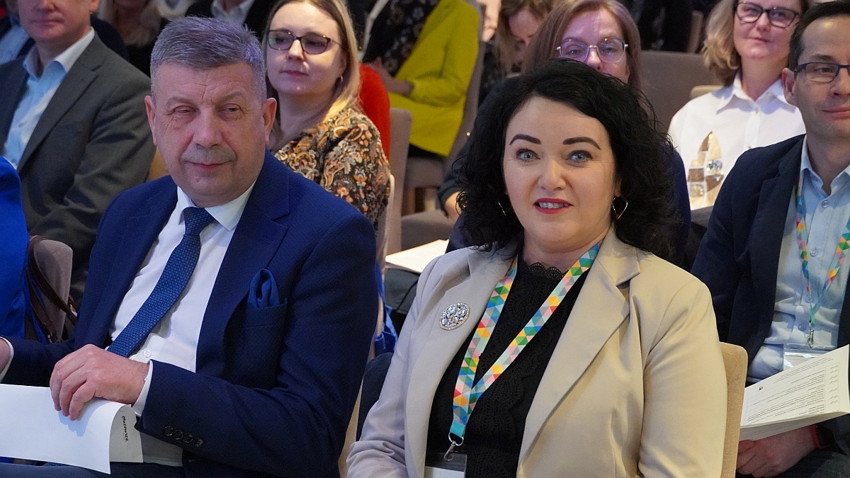 Konferencja Aktualne potrzeby rynku pracy i zatrudnienia cudzoziemców w Ostrołęce [25.02.2025] - zdjęcie #51 - eOstroleka.pl