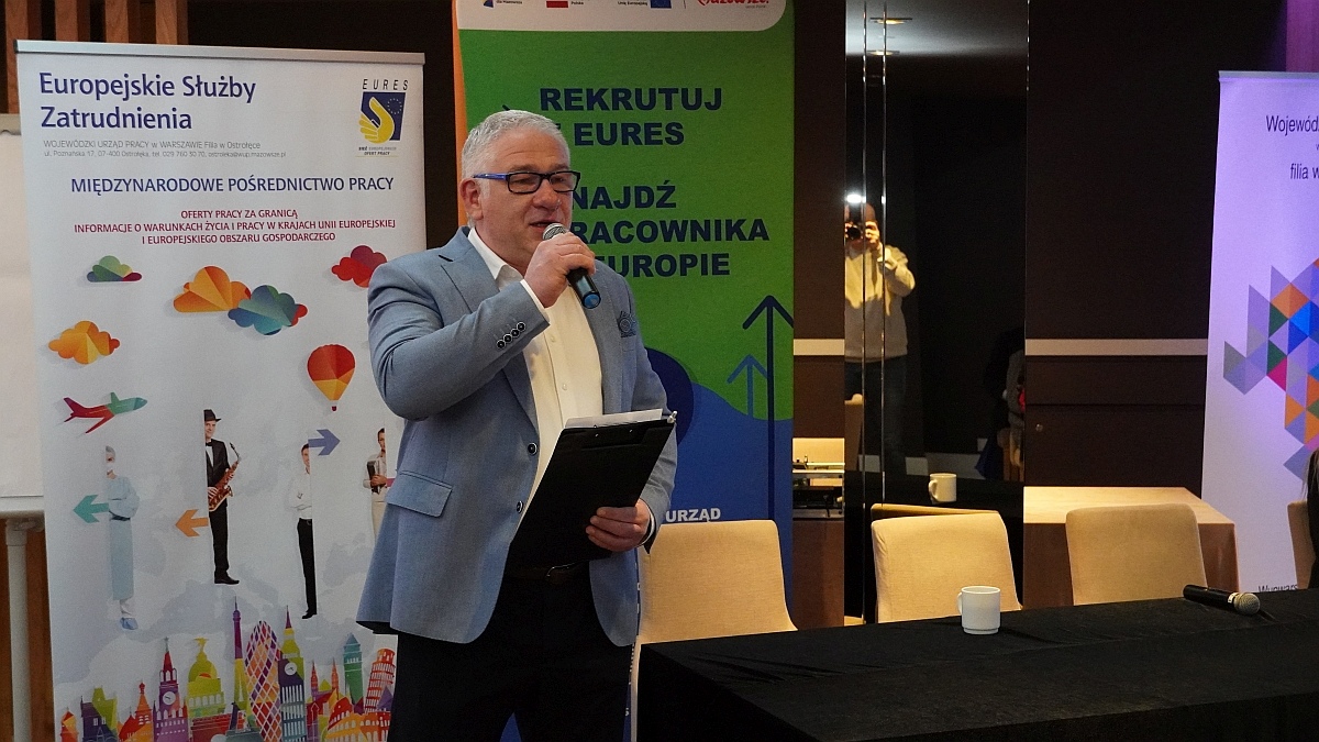 Konferencja Aktualne potrzeby rynku pracy i zatrudnienia cudzoziemców w Ostrołęce [25.02.2025] - zdjęcie #49 - eOstroleka.pl
