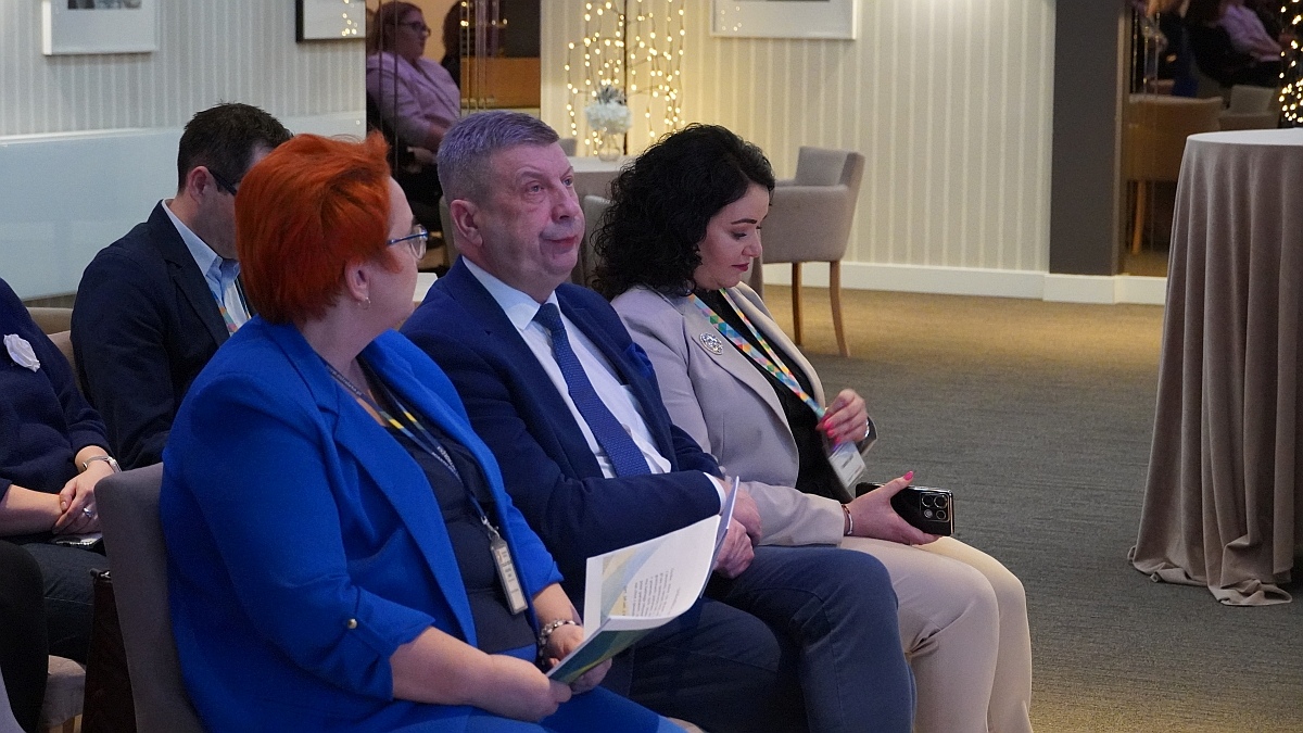 Konferencja Aktualne potrzeby rynku pracy i zatrudnienia cudzoziemców w Ostrołęce [25.02.2025] - zdjęcie #44 - eOstroleka.pl