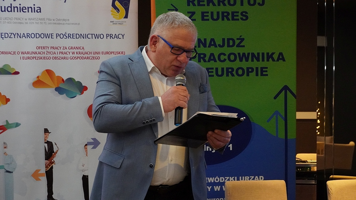Konferencja Aktualne potrzeby rynku pracy i zatrudnienia cudzoziemców w Ostrołęce [25.02.2025] - zdjęcie #18 - eOstroleka.pl