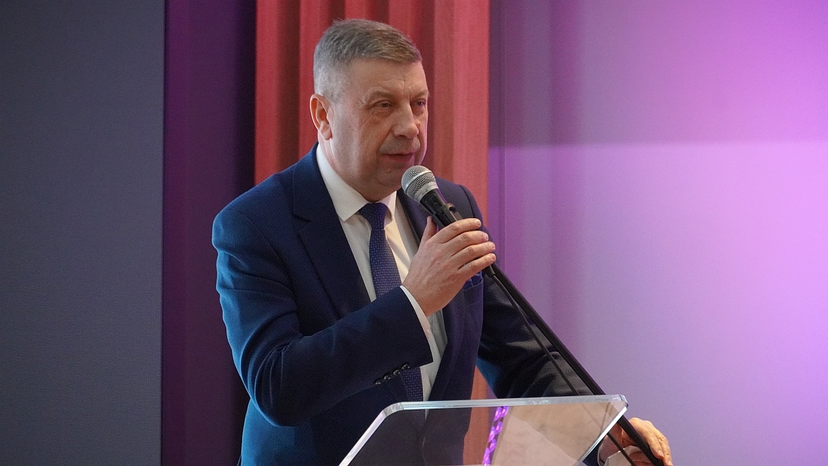 Konferencja Aktualne potrzeby rynku pracy i zatrudnienia cudzoziemców w Ostrołęce [25.02.2025] - zdjęcie #16 - eOstroleka.pl