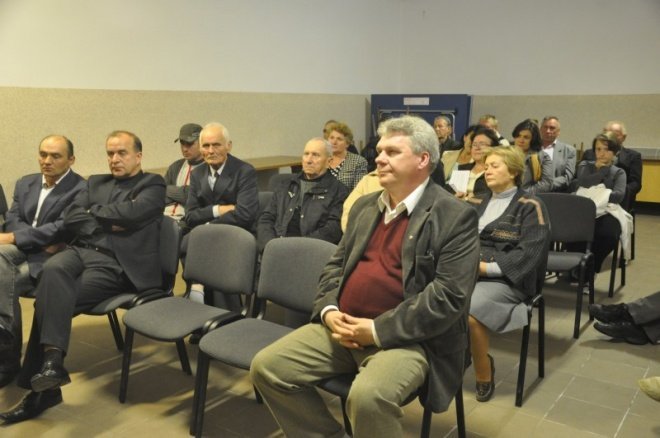 Spotkanie Arkadiusza Czartoryskiego i Roberta Mamątowa z mieszkańcami Daniszewa (10.IX.2011) - zdjęcie #14 - eOstroleka.pl