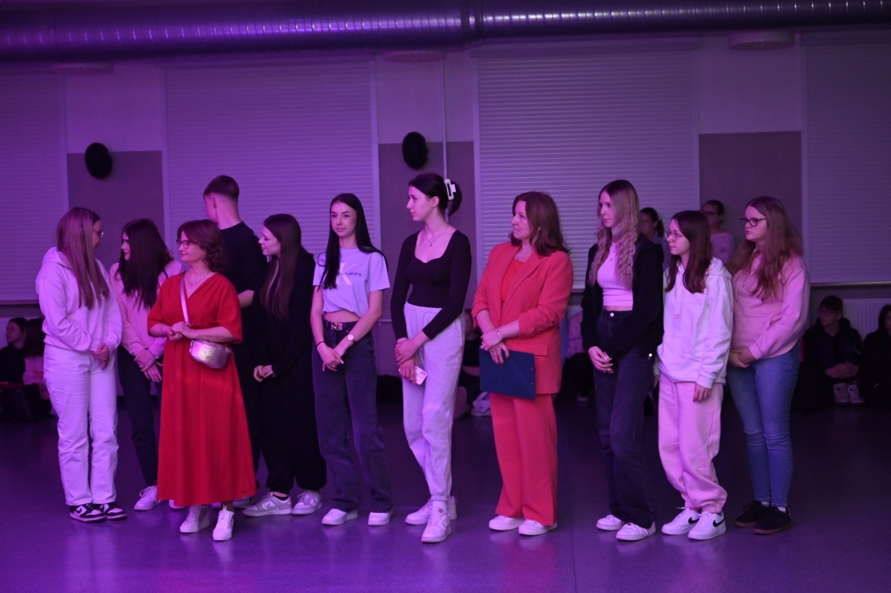 Festiwal Fryzjerstwa Artystycznego w ZSZ nr 2 [26.02.2025] - zdjęcie #19 - eOstroleka.pl