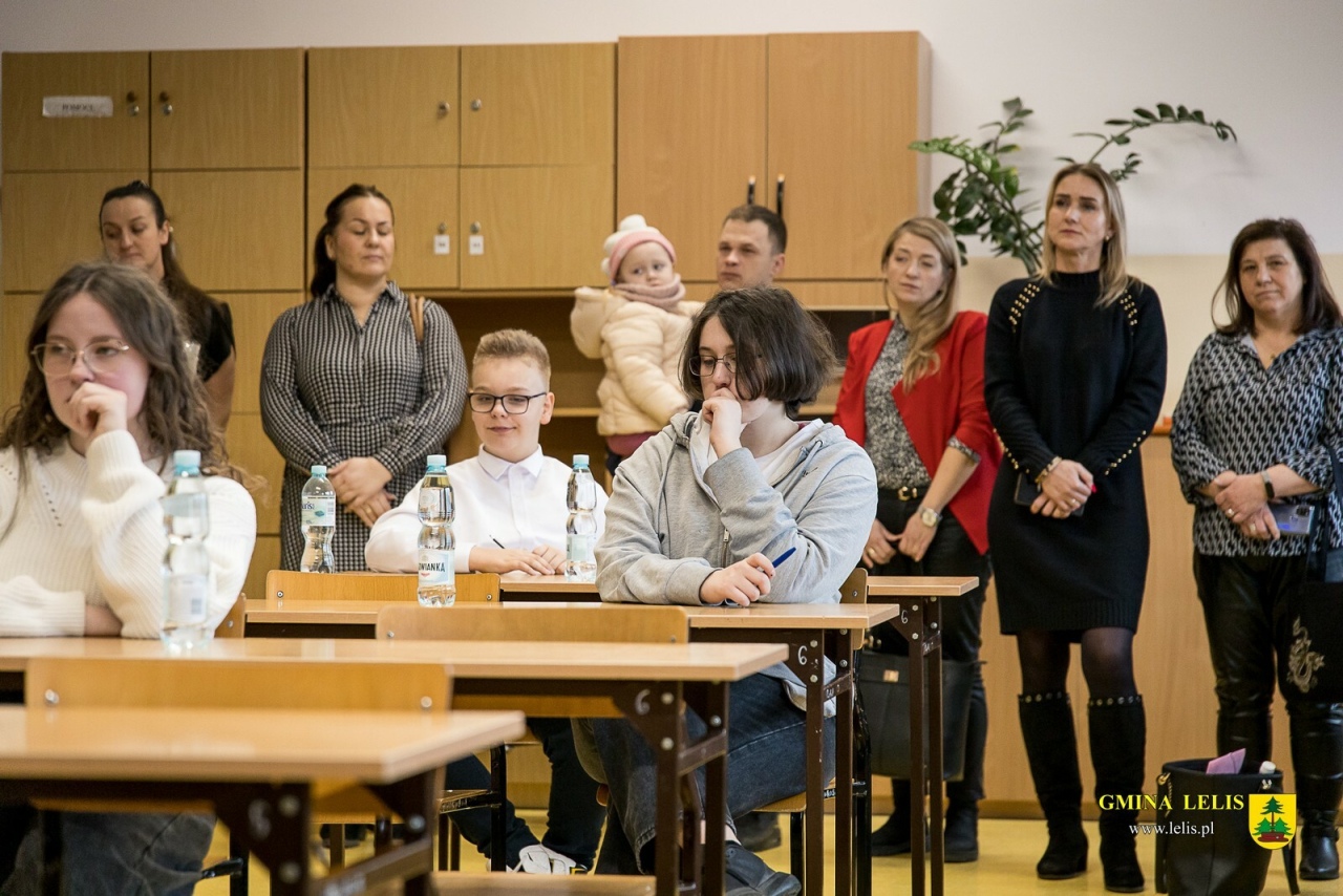 Eliminacje gminne XLVII Ogólnopolskiego Turnieju Wiedzy Pożarniczej „MŁODZIEŻ ZAPOBIEGA POŻAROM” w Lelisie [25.02.2025] - zdjęcie #5 - eOstroleka.pl