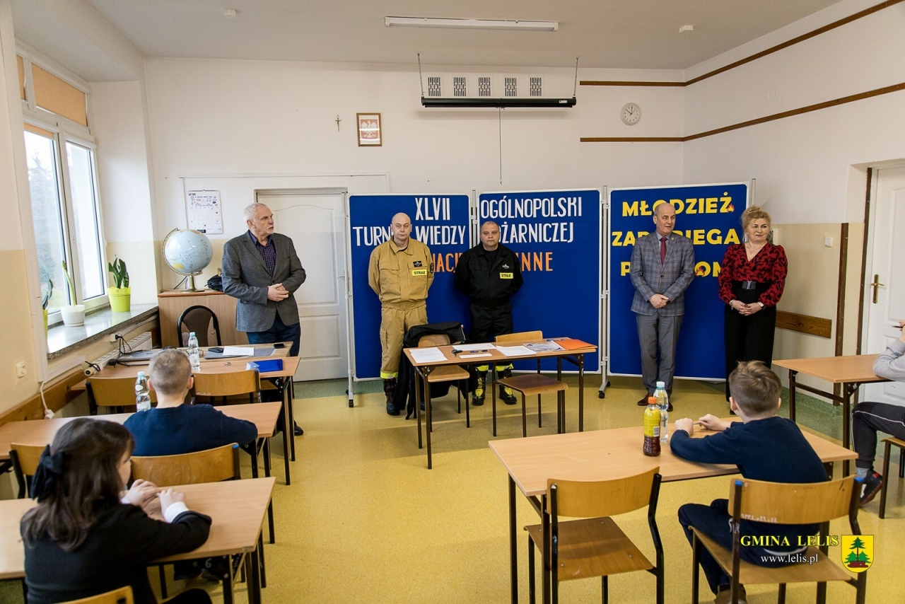 Eliminacje gminne XLVII Ogólnopolskiego Turnieju Wiedzy Pożarniczej „MŁODZIEŻ ZAPOBIEGA POŻAROM” w Lelisie [25.02.2025] - zdjęcie #1 - eOstroleka.pl