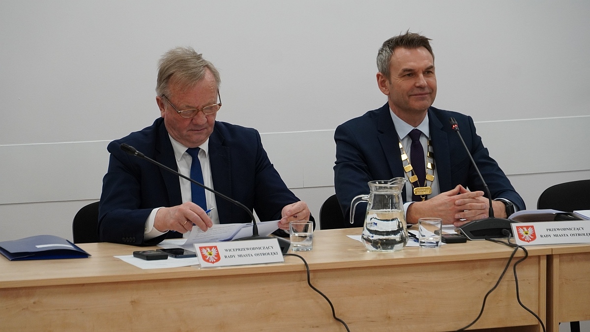 XX sesja Rady Miasta w Ostrołęce [27.02.2025] - zdjęcie #30 - eOstroleka.pl