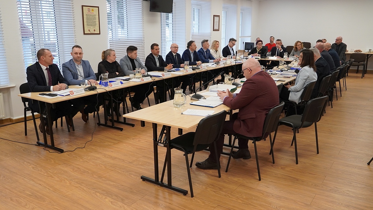 XX sesja Rady Miasta w Ostrołęce [27.02.2025] - zdjęcie #26 - eOstroleka.pl