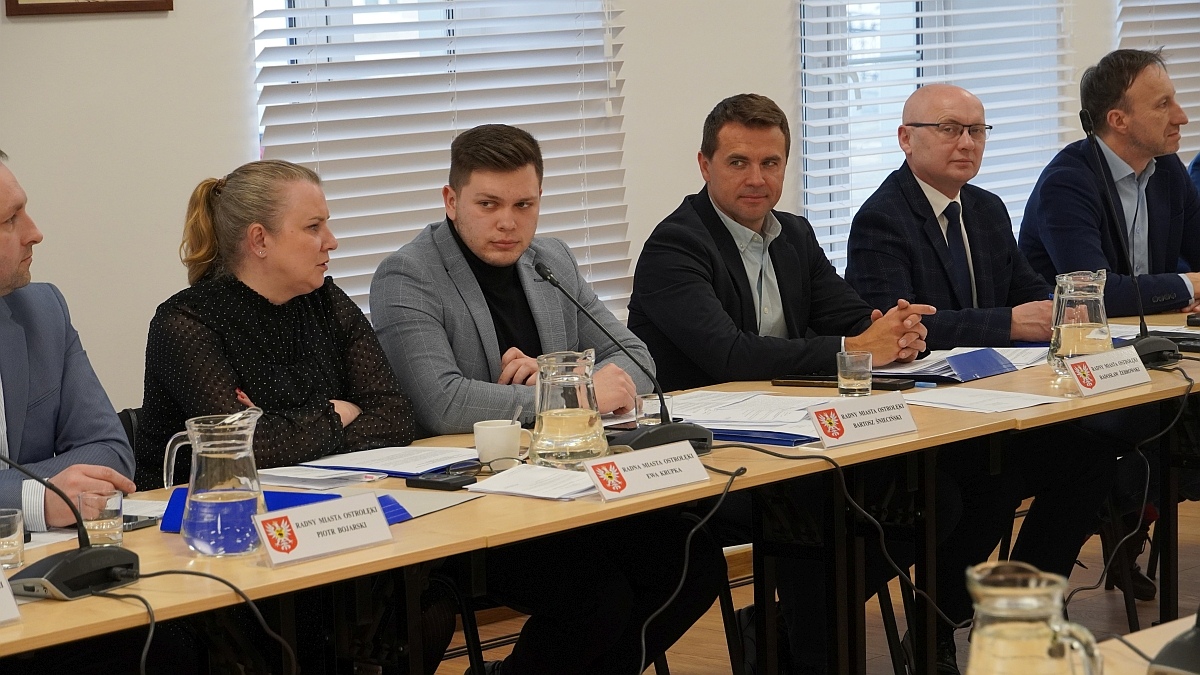 XX sesja Rady Miasta w Ostrołęce [27.02.2025] - zdjęcie #24 - eOstroleka.pl