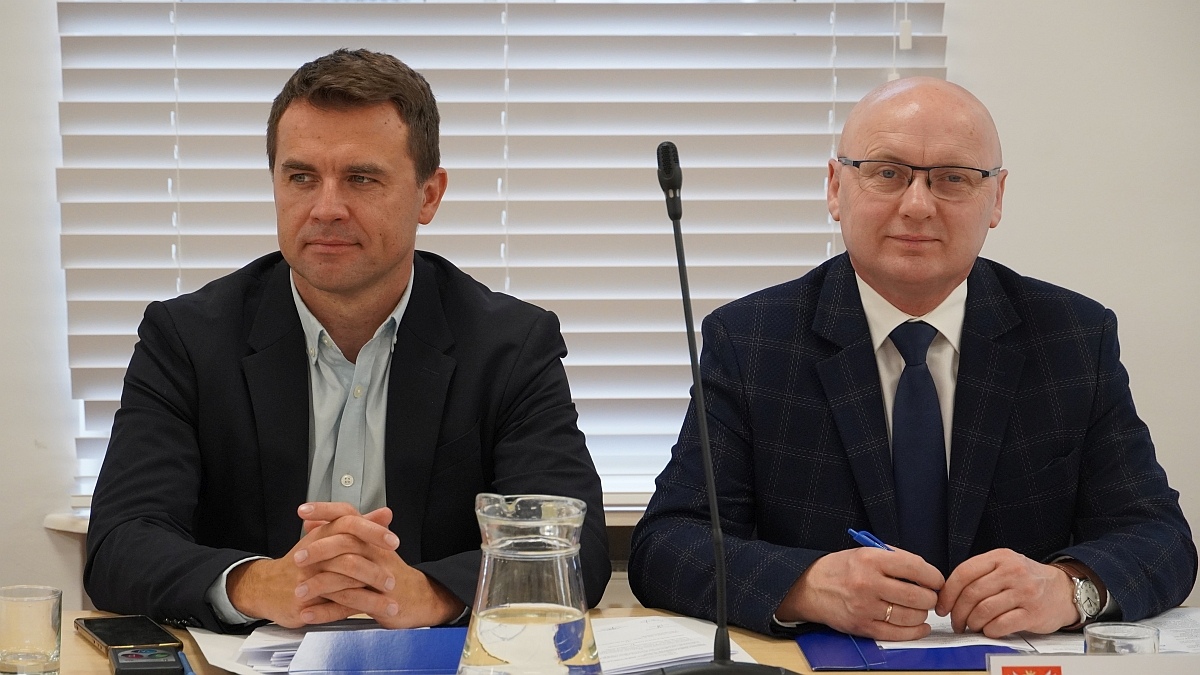XX sesja Rady Miasta w Ostrołęce [27.02.2025] - zdjęcie #20 - eOstroleka.pl