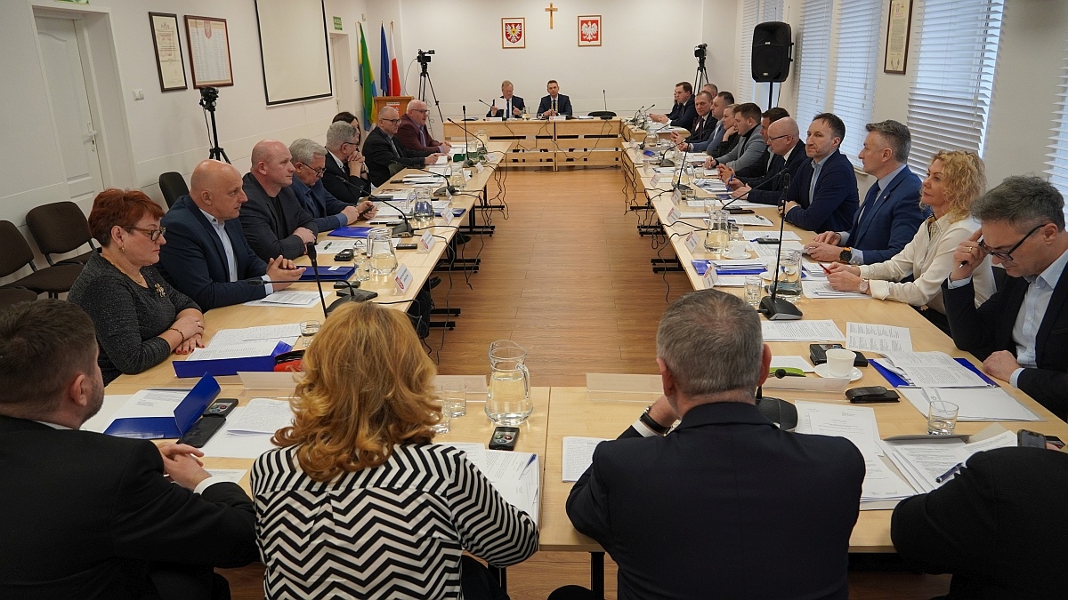 XX sesja Rady Miasta w Ostrołęce [27.02.2025] - zdjęcie #5 - eOstroleka.pl