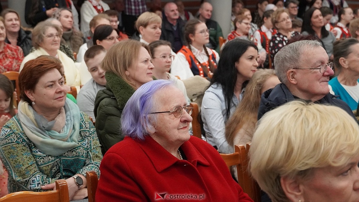 XIX przegląd folklorystyczny Darcie pierza [27.02.2025] - zdjęcie #66 - eOstroleka.pl