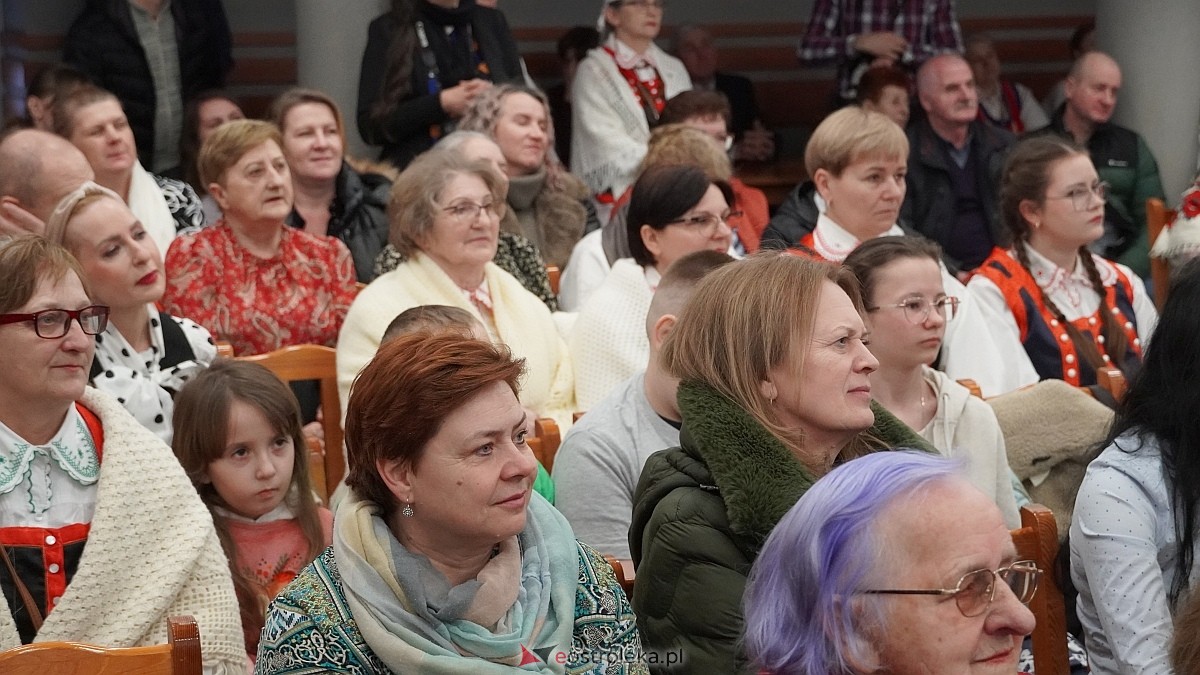 XIX przegląd folklorystyczny Darcie pierza [27.02.2025] - zdjęcie #65 - eOstroleka.pl