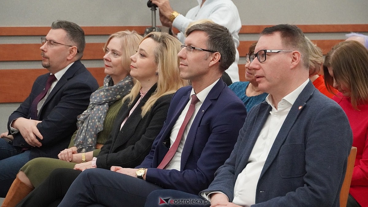 XIX przegląd folklorystyczny Darcie pierza [27.02.2025] - zdjęcie #44 - eOstroleka.pl