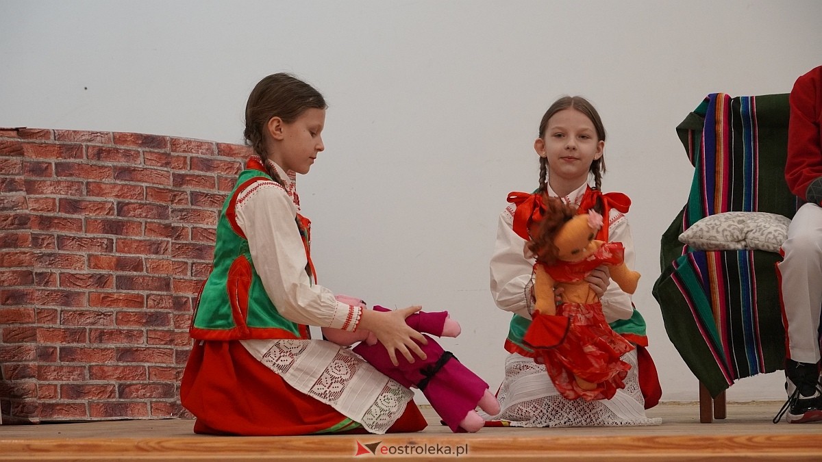 XIX przegląd folklorystyczny Darcie pierza [27.02.2025] - zdjęcie #29 - eOstroleka.pl