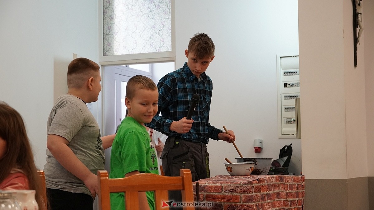 XIX przegląd folklorystyczny Darcie pierza [27.02.2025] - zdjęcie #16 - eOstroleka.pl