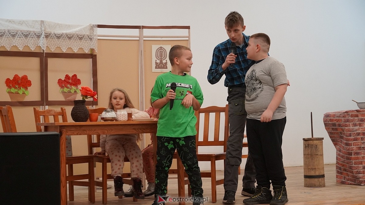 XIX przegląd folklorystyczny Darcie pierza [27.02.2025] - zdjęcie #14 - eOstroleka.pl