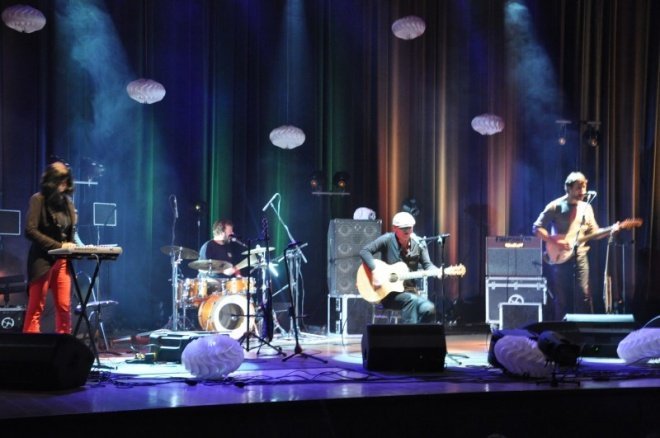 Koncert Lecha Janerki w OCK (10.IX.2011) - zdjęcie #31 - eOstroleka.pl