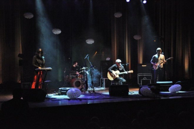 Koncert Lecha Janerki w OCK (10.IX.2011) - zdjęcie #29 - eOstroleka.pl