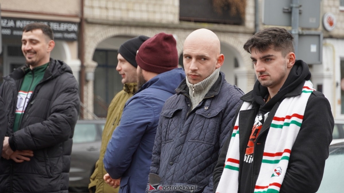 Narodowy Dzień Pamięci Żołnierzy Wyklętych - uroczystości pod pomnikiem Ofiar Terroru Komunistycznego [01.03.2025] - zdjęcie #171 - eOstroleka.pl