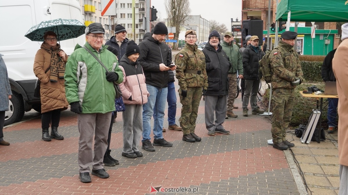 Narodowy Dzień Pamięci Żołnierzy Wyklętych - uroczystości pod pomnikiem Ofiar Terroru Komunistycznego [01.03.2025] - zdjęcie #167 - eOstroleka.pl