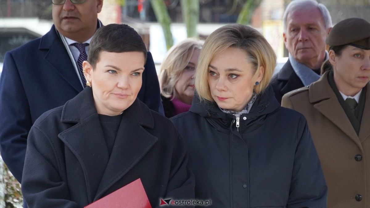 Narodowy Dzień Pamięci Żołnierzy Wyklętych - uroczystości pod pomnikiem Ofiar Terroru Komunistycznego [01.03.2025] - zdjęcie #153 - eOstroleka.pl