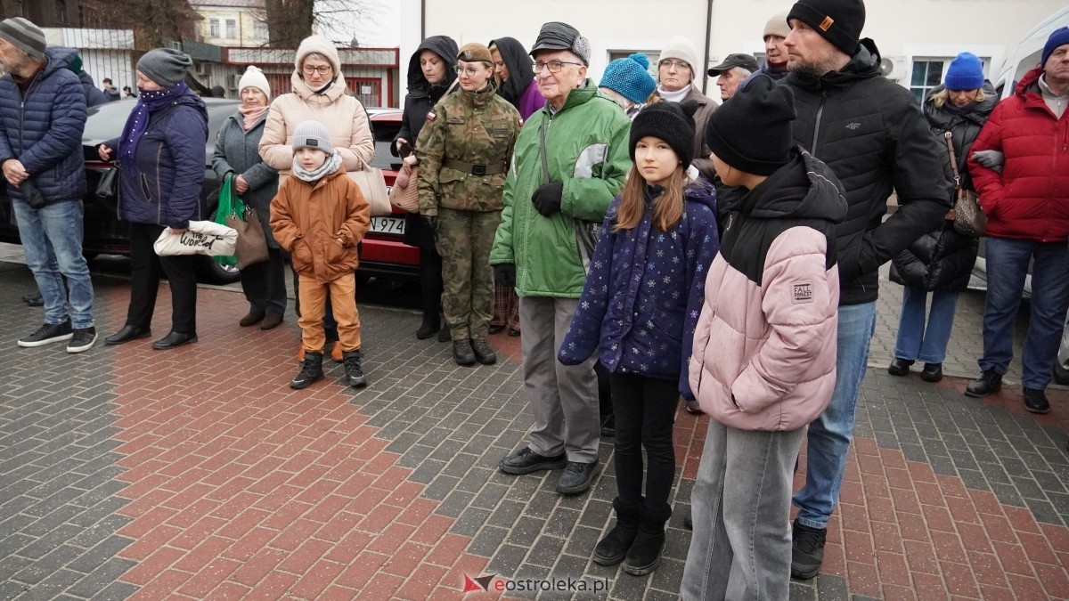 Narodowy Dzień Pamięci Żołnierzy Wyklętych - uroczystości pod pomnikiem Ofiar Terroru Komunistycznego [01.03.2025] - zdjęcie #121 - eOstroleka.pl
