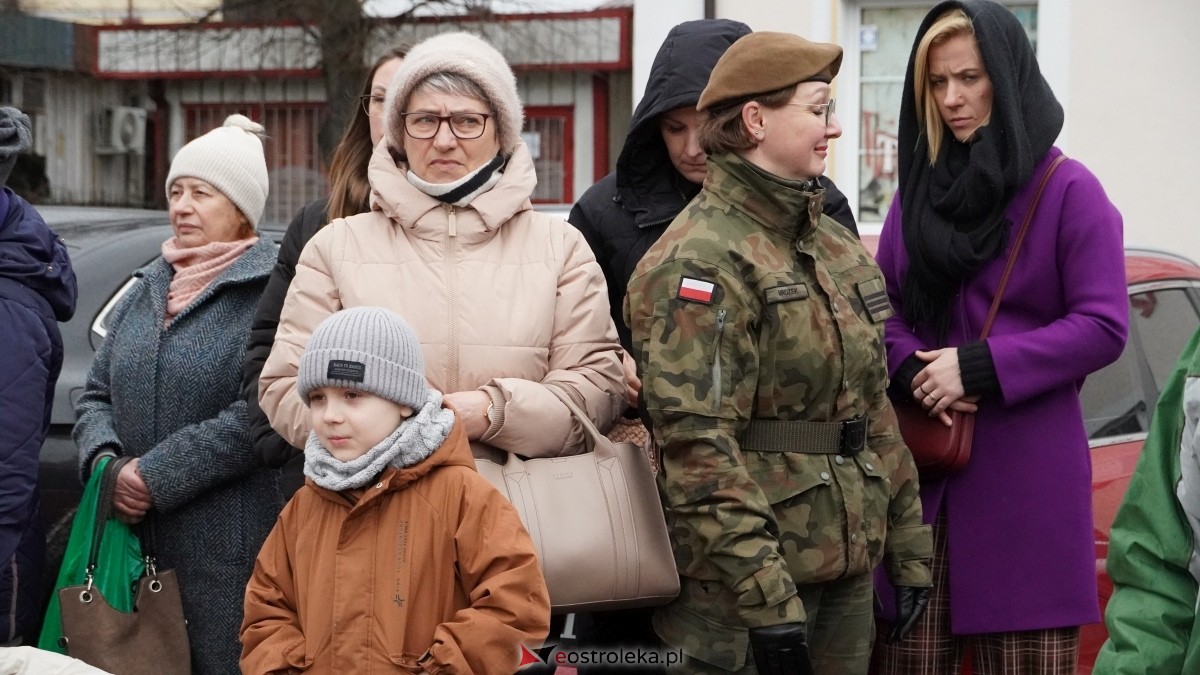 Narodowy Dzień Pamięci Żołnierzy Wyklętych - uroczystości pod pomnikiem Ofiar Terroru Komunistycznego [01.03.2025] - zdjęcie #120 - eOstroleka.pl
