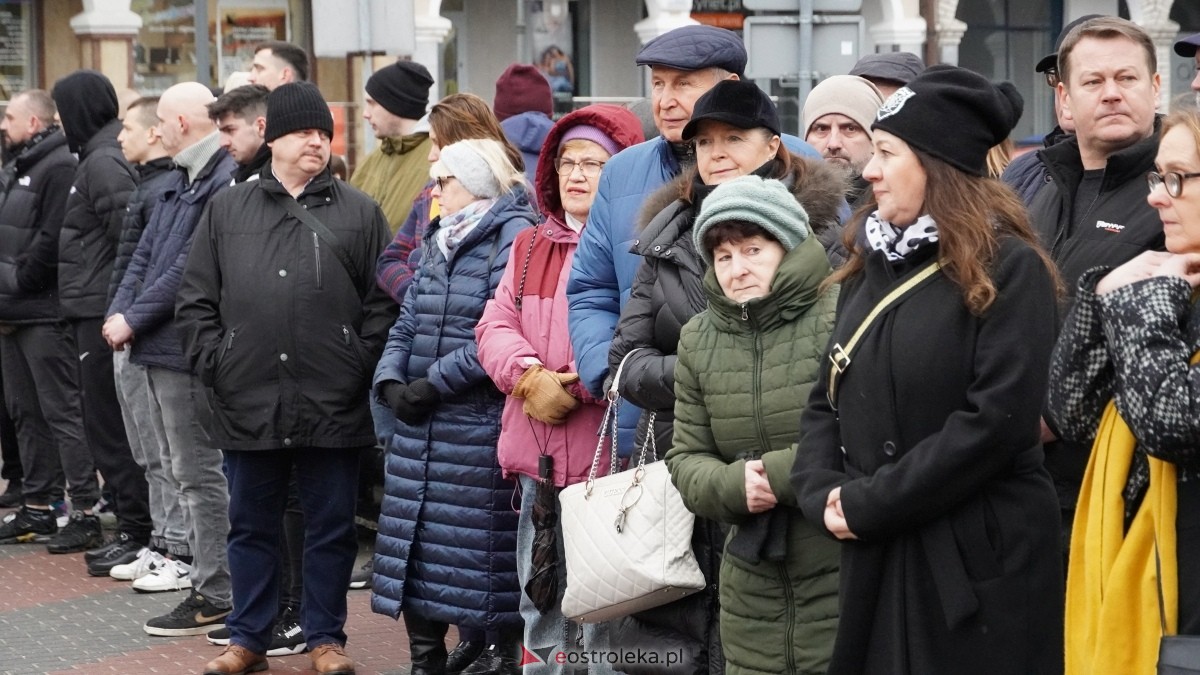 Narodowy Dzień Pamięci Żołnierzy Wyklętych - uroczystości pod pomnikiem Ofiar Terroru Komunistycznego [01.03.2025] - zdjęcie #117 - eOstroleka.pl