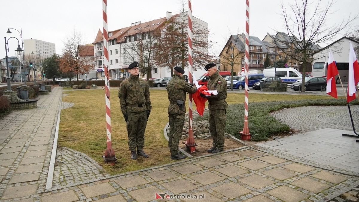 Narodowy Dzień Pamięci Żołnierzy Wyklętych - uroczystości pod pomnikiem Ofiar Terroru Komunistycznego [01.03.2025] - zdjęcie #106 - eOstroleka.pl