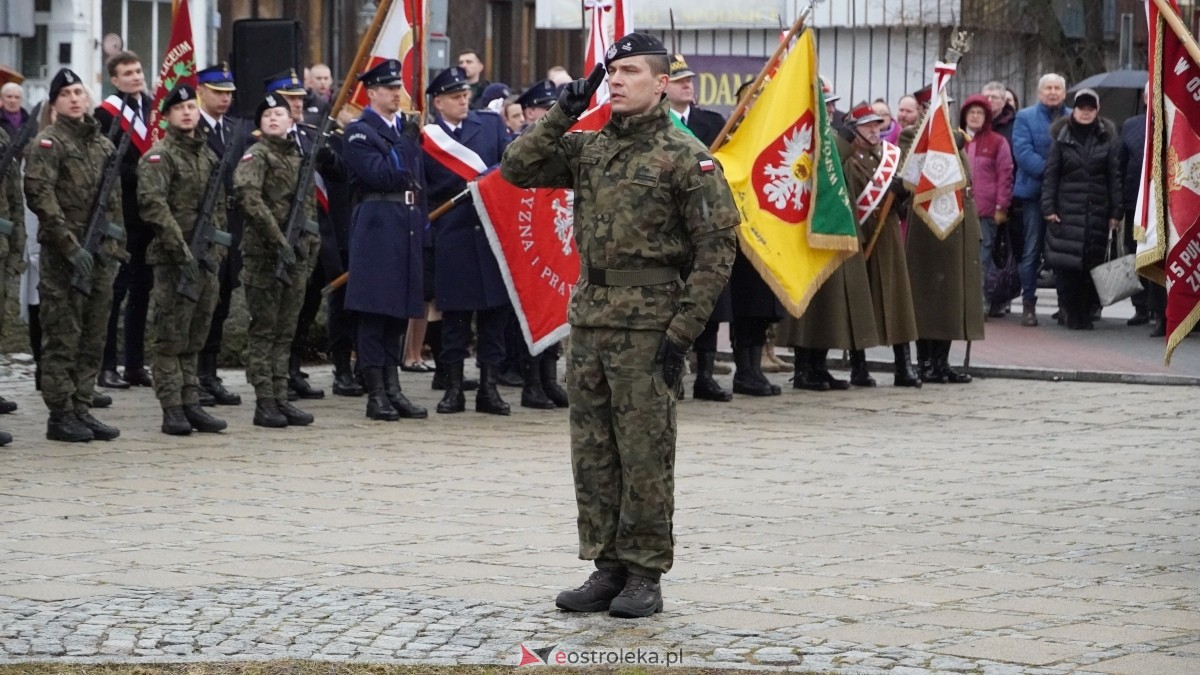 Narodowy Dzień Pamięci Żołnierzy Wyklętych - uroczystości pod pomnikiem Ofiar Terroru Komunistycznego [01.03.2025] - zdjęcie #94 - eOstroleka.pl