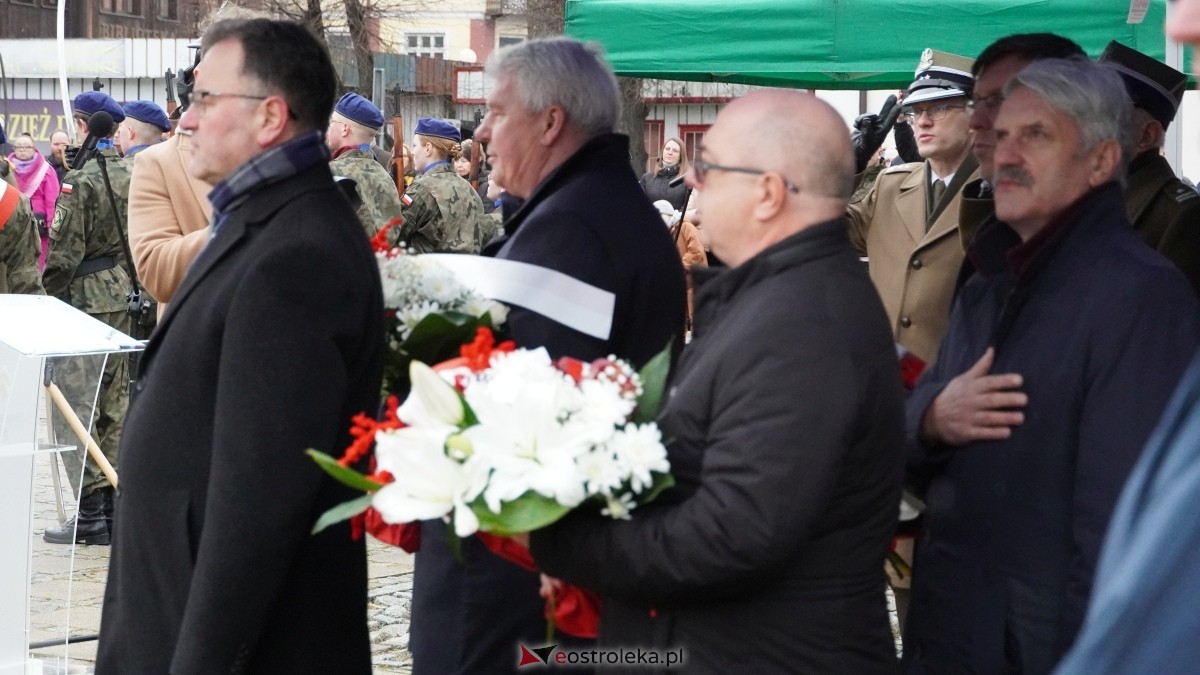 Narodowy Dzień Pamięci Żołnierzy Wyklętych - uroczystości pod pomnikiem Ofiar Terroru Komunistycznego [01.03.2025] - zdjęcie #90 - eOstroleka.pl
