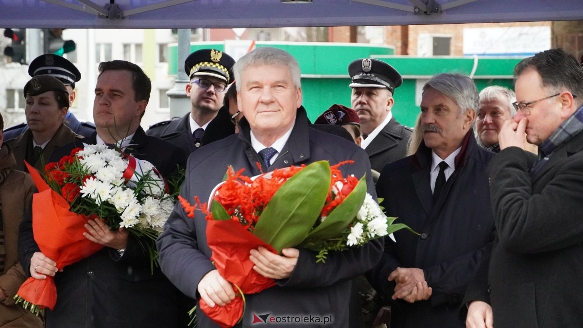 Narodowy Dzień Pamięci Żołnierzy Wyklętych - uroczystości pod pomnikiem Ofiar Terroru Komunistycznego [01.03.2025] - zdjęcie #74 - eOstroleka.pl