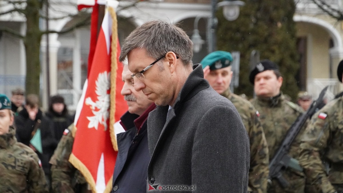 Narodowy Dzień Pamięci Żołnierzy Wyklętych - uroczystości pod pomnikiem Ofiar Terroru Komunistycznego [01.03.2025] - zdjęcie #29 - eOstroleka.pl