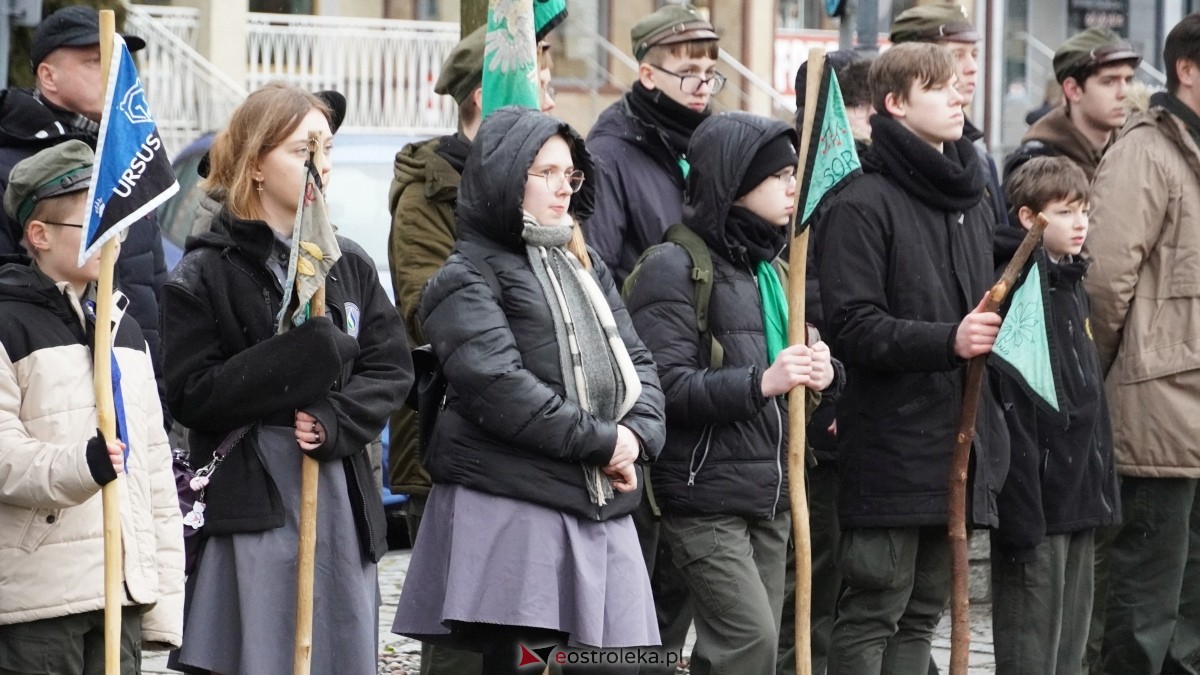 Narodowy Dzień Pamięci Żołnierzy Wyklętych - uroczystości pod pomnikiem Ofiar Terroru Komunistycznego [01.03.2025] - zdjęcie #85 - eOstroleka.pl