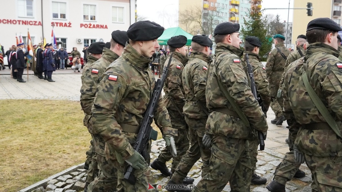 Narodowy Dzień Pamięci Żołnierzy Wyklętych - uroczystości pod pomnikiem Ofiar Terroru Komunistycznego [01.03.2025] - zdjęcie #55 - eOstroleka.pl