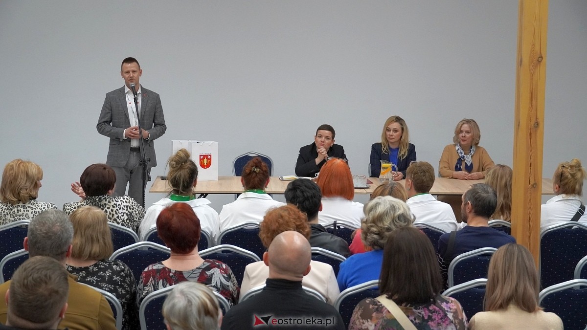 Wiceminister Kultury na spotkaniu w Rzekuniu [01.03.2025] - zdjęcie #25 - eOstroleka.pl