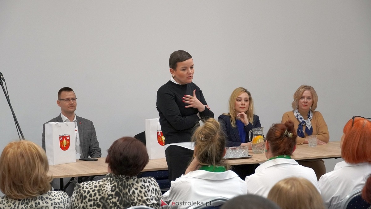 Wiceminister Kultury na spotkaniu w Rzekuniu [01.03.2025] - zdjęcie #9 - eOstroleka.pl
