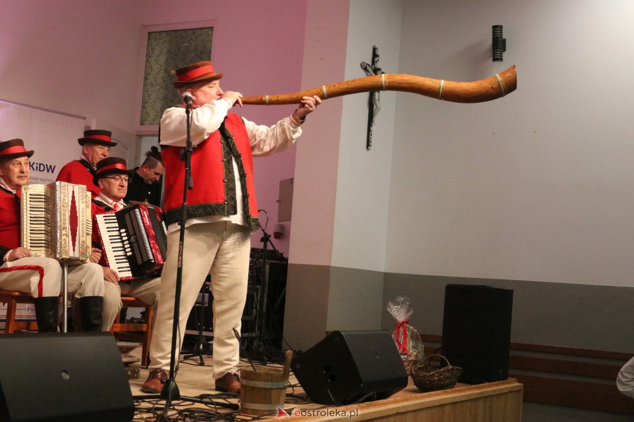 Kurpiowskie ostatki w Lelisie [01.03.2025] - zdjęcie #80 - eOstroleka.pl
