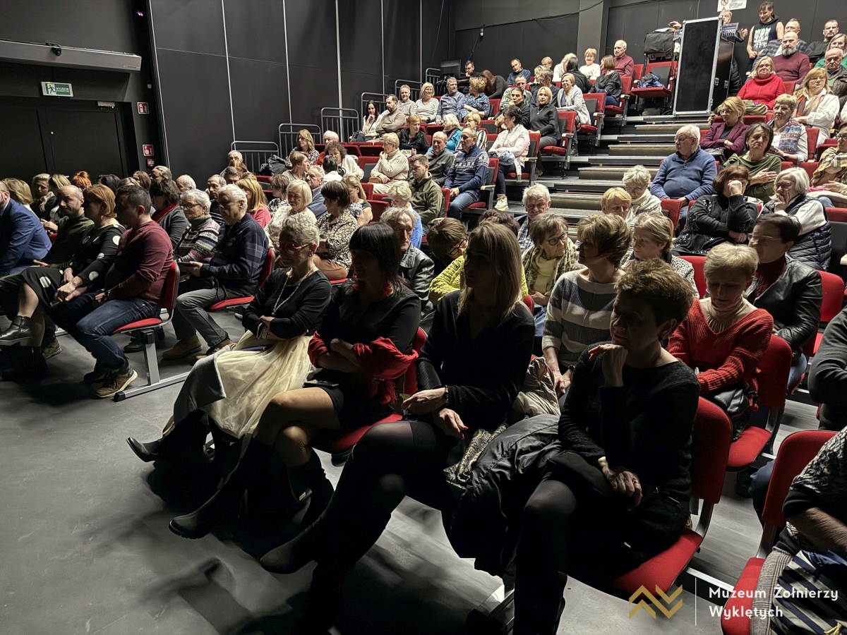 Obchody Narodowego Dnia Pamięci Żołnierzy Wyklętych w MŻW [1.03.2025] - zdjęcie #3 - eOstroleka.pl