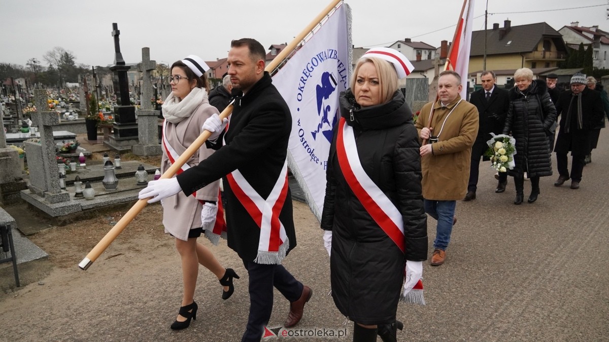Uroczystość upamiętniająca pierwszą śp. Bronisławę Sawczyn [02.03.2025] - zdjęcie #36 - eOstroleka.pl