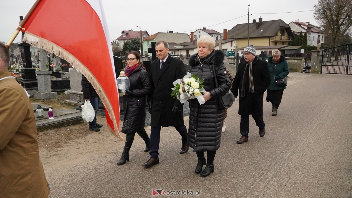 Uroczystość upamiętniająca pierwszą śp. Bronisławę Sawczyn [02.03.2025] - zdjęcie #33 - eOstroleka.pl