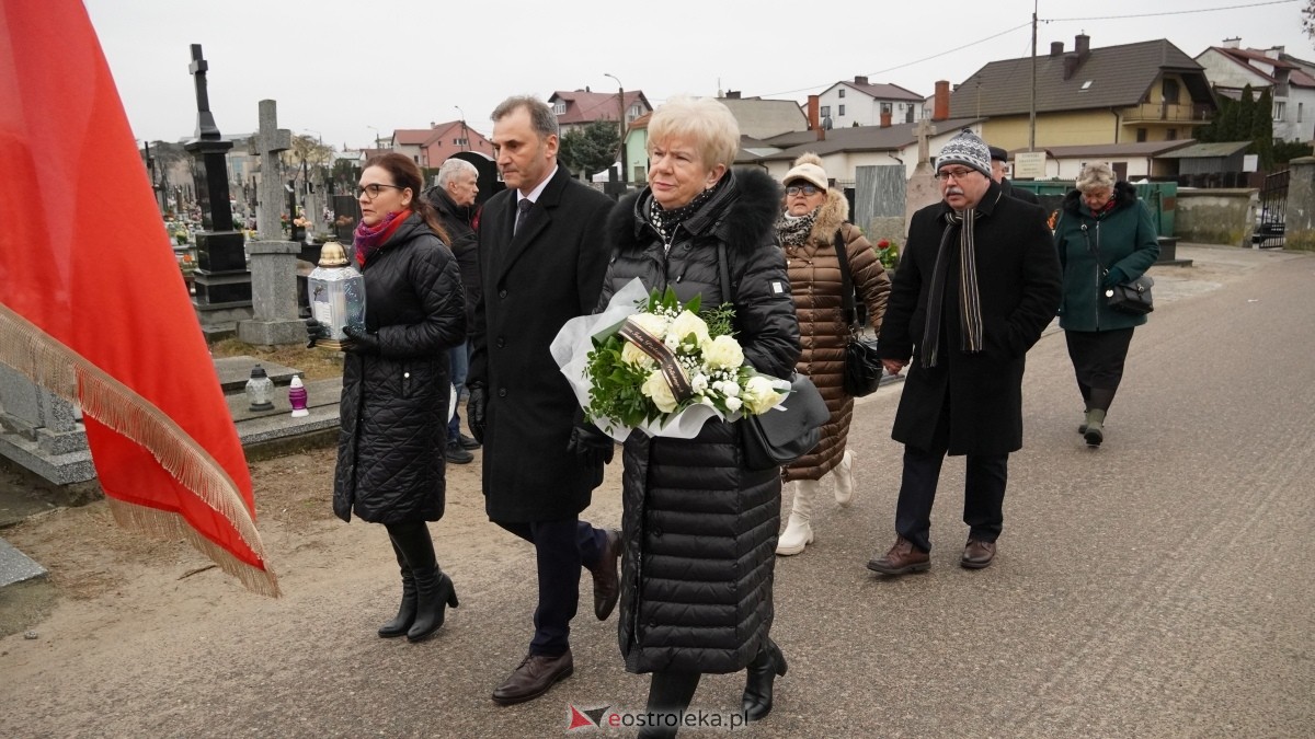 Uroczystość upamiętniająca pierwszą śp. Bronisławę Sawczyn [02.03.2025] - zdjęcie #32 - eOstroleka.pl