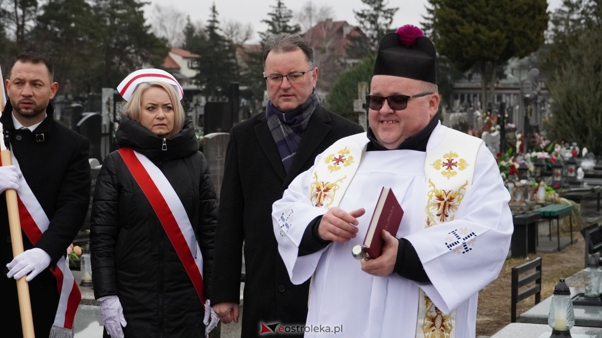 Uroczystość upamiętniająca pierwszą śp. Bronisławę Sawczyn [02.03.2025] - zdjęcie #29 - eOstroleka.pl