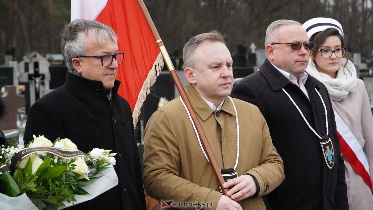 Uroczystość upamiętniająca pierwszą śp. Bronisławę Sawczyn [02.03.2025] - zdjęcie #27 - eOstroleka.pl